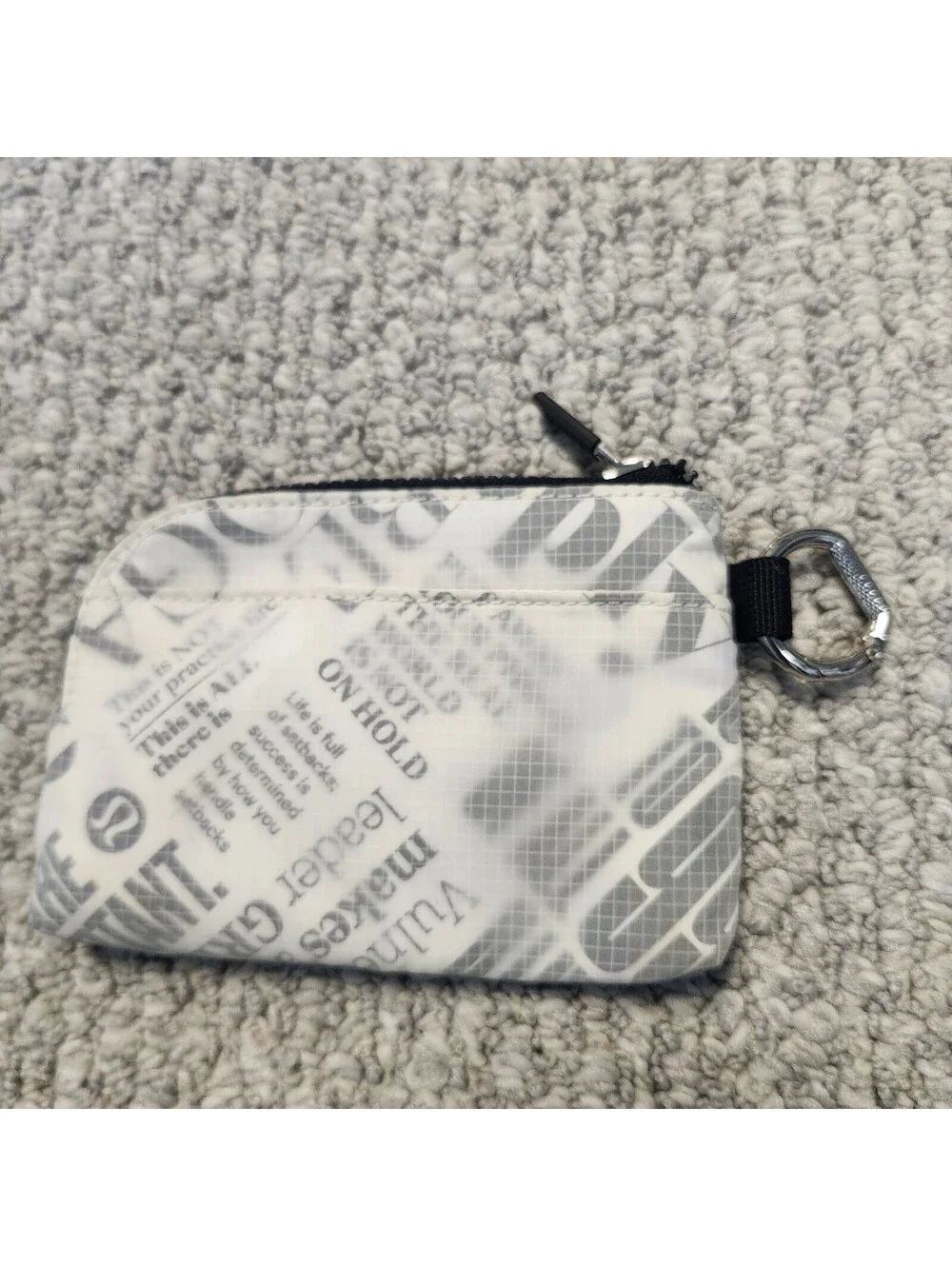 Lululemon White and Black Printed Pouch Wallet with Key Clip